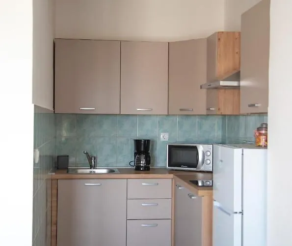 شقة 11 بوريتش