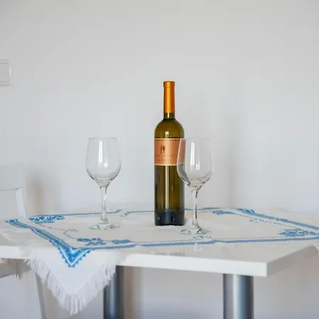 11 דירה פורץ